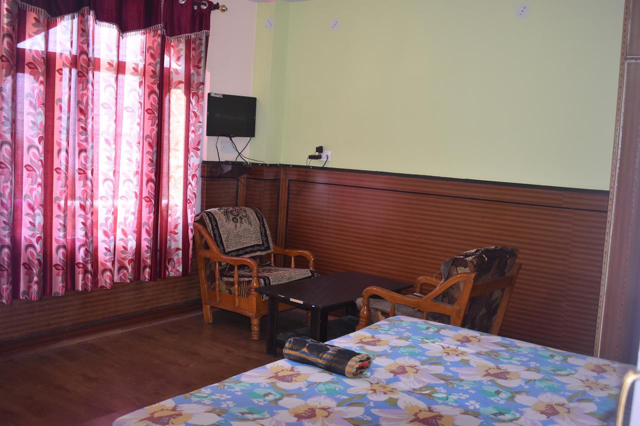 Hotel Snow Flake Rāmpur Extérieur photo